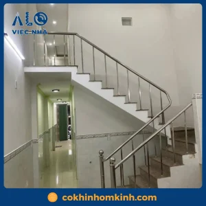 Cầu thang inox CTIN1 mẫu 3