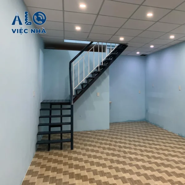 Cầu thang sắt gác lửng CTSGL2 mẫu 1