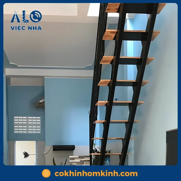 Cầu thang sắt ốp gỗ CTSOG3 mẫu 3