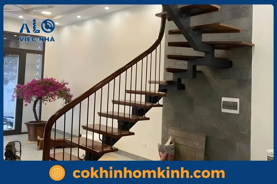 Cấu tạo thang sắt xương cá