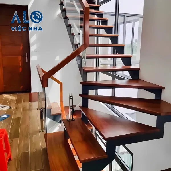 Cầu thang sắt xương cá CTSXC2 mẫu 1