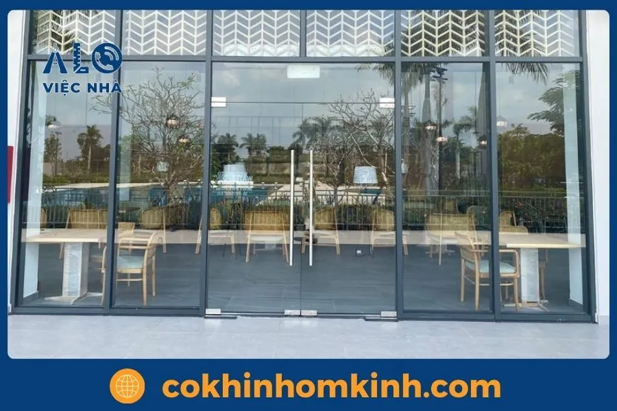 Cửa nhôm kính