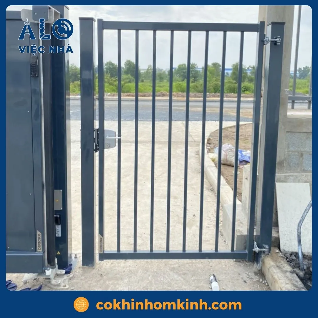 Quy trình thi công cửa inox 1 cánh - Xây dựng Thợ Việt
