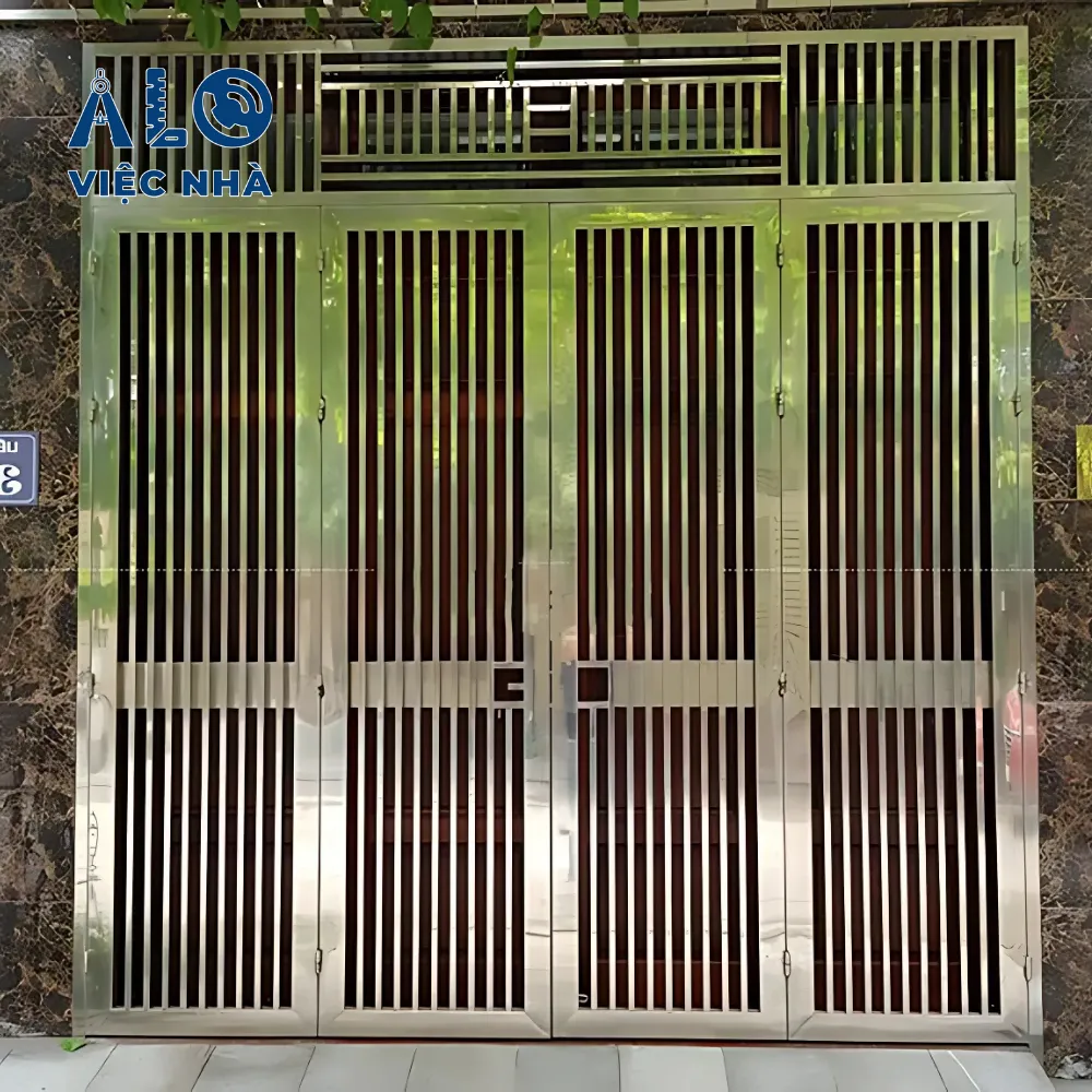 Cửa inox 4 cánh CIN4C1 3 Cửa inox 4 cánh CIN4C1 mẫu 1