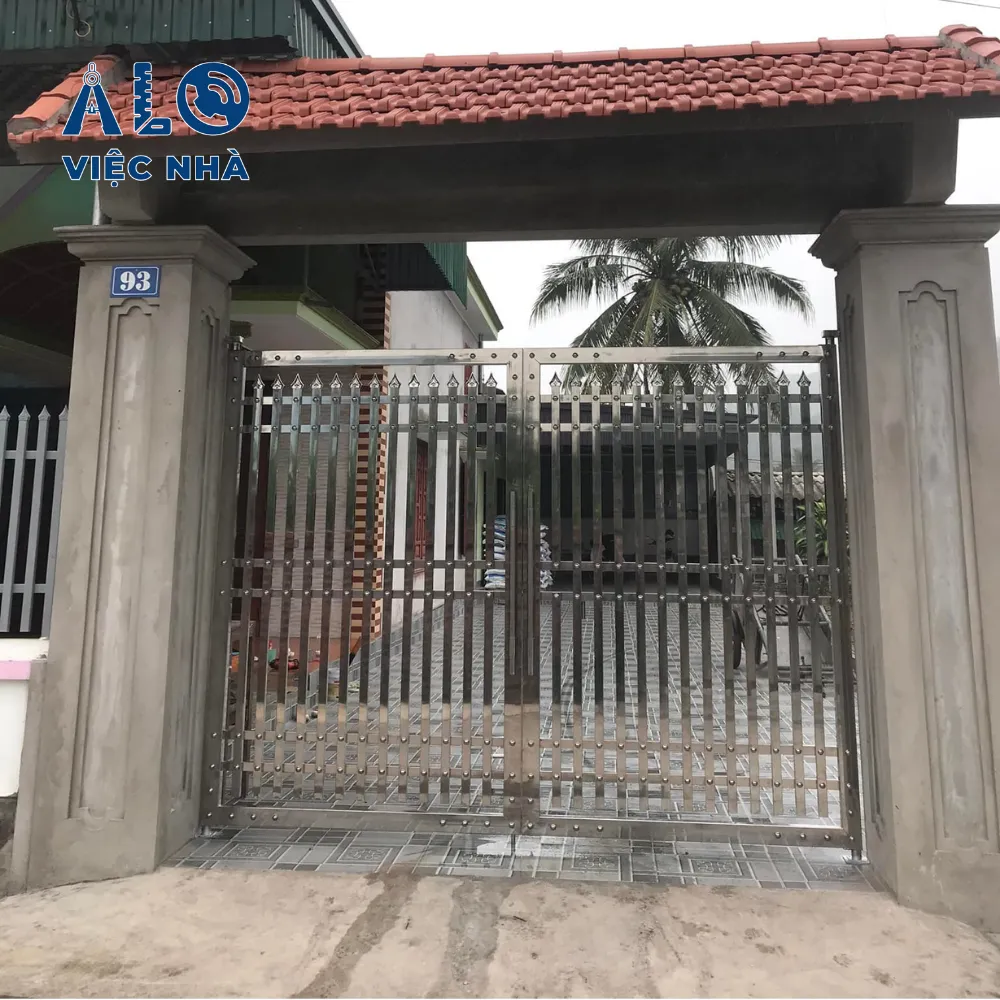 Cửa inox 4 cánh CIN4C3 2 Cửa inox 4 cánh CIN4C3 mẫu 1