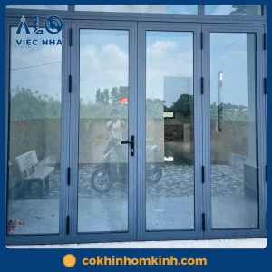Cửa kính cường lực 4 cánh CKCL4C2 mẫu 2
