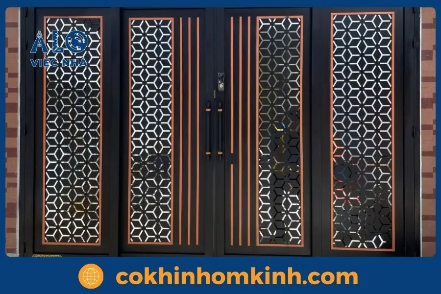 Vì sao cửa sắt vẫn là lựa chọn phổ biến dù có nhiều vật liệu thay thế?