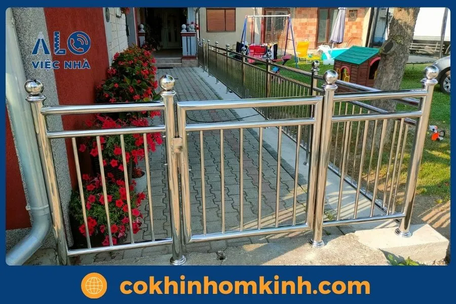Cấu tạo của hàng rào inox