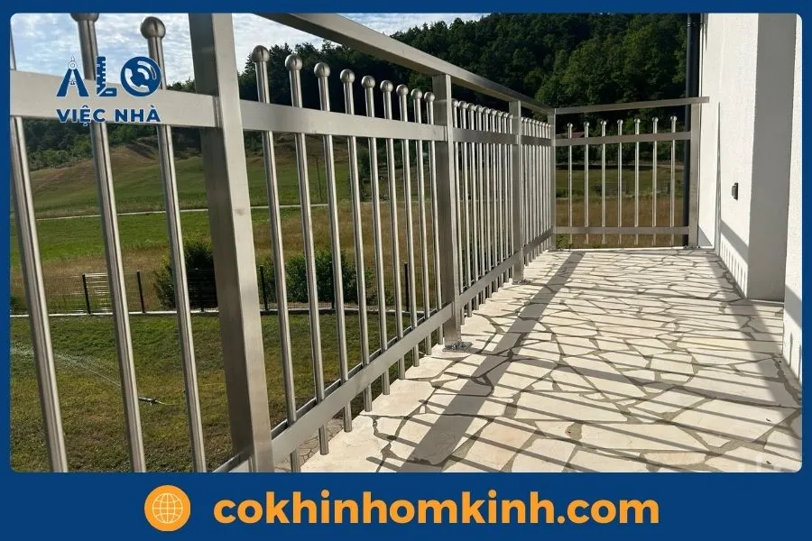 Đơn vị thi công hàng rào inox uy tín, giá rẻ nhất hiện nay