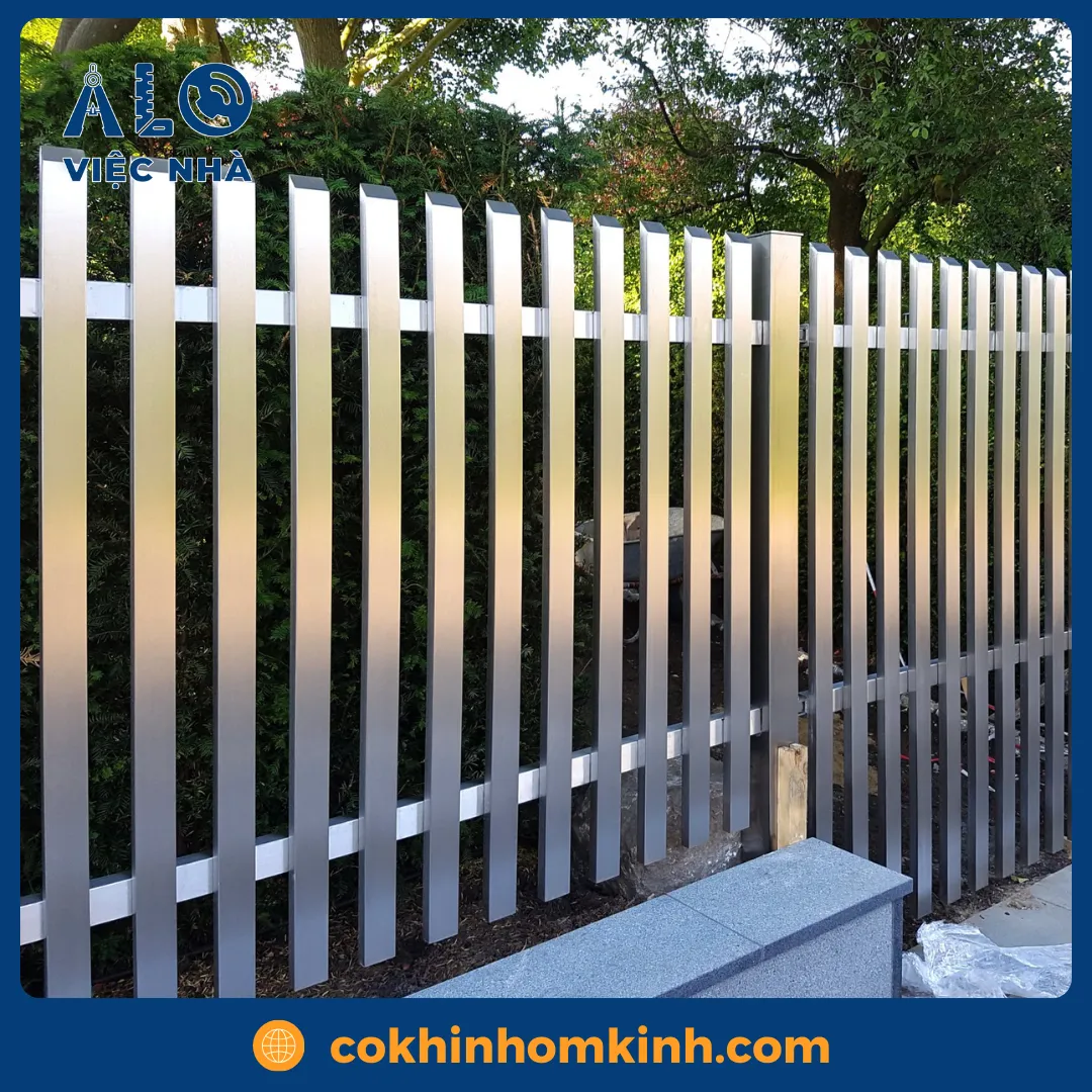 Hàng rào inox HRIN2 mẫu 3