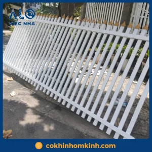 Hàng rào sắt HRS1 mẫu 3