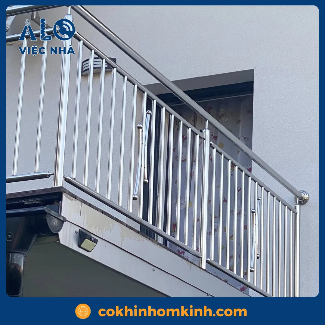 Lan can inox LCIN2 mẫu 2