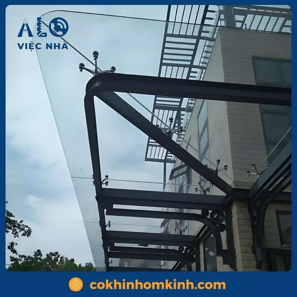 Mái che kính cường lực MCKCL2 mẫu 2