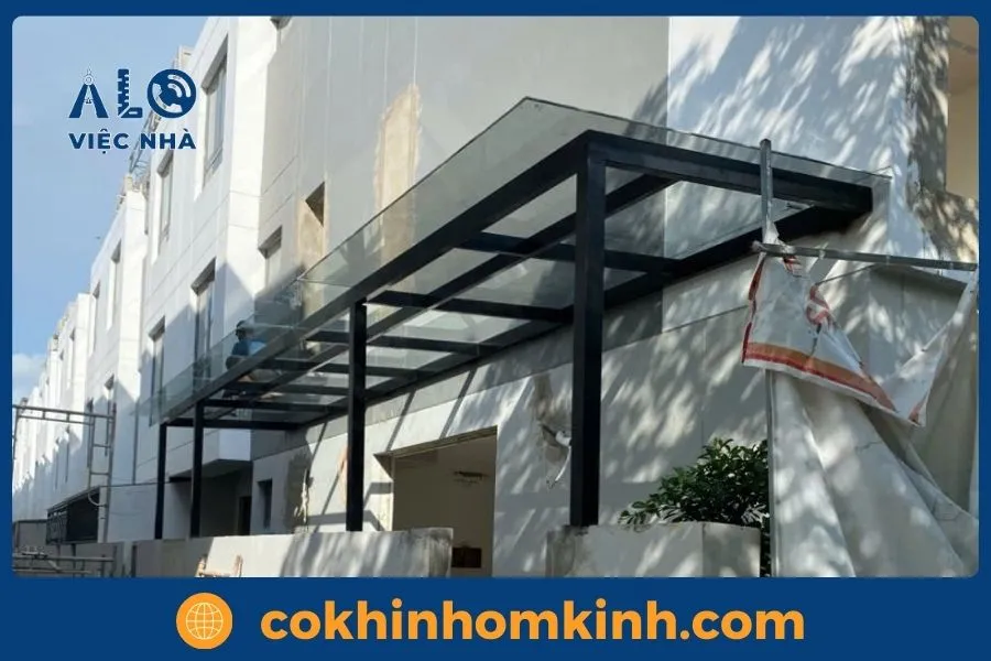 Cấu tạo Mái che kính cường lực