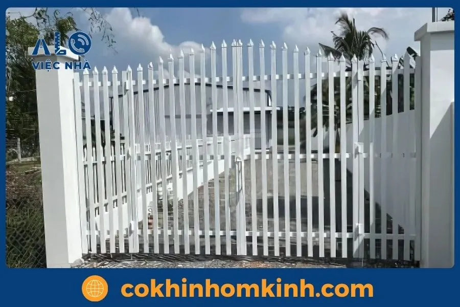 99+ Mẫu cửa cổng sắt 2 cánh đẹp đơn giản 11 Mẫu cửa cổng sắt 2 cánh đẹp đơn giản mẫu 6