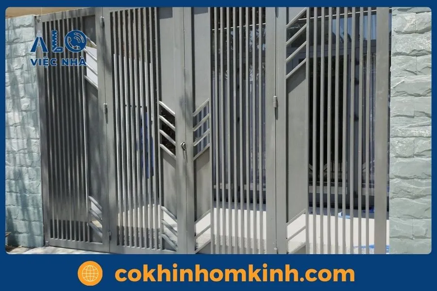 75+ Mẫu Cửa Sắt hộp 4 Cánh Đẹp, Sang Trọng 3 Giới thiệu đơn vị thi công cửa sắt hộp 4 cánh uy tín tại TP.HCM
