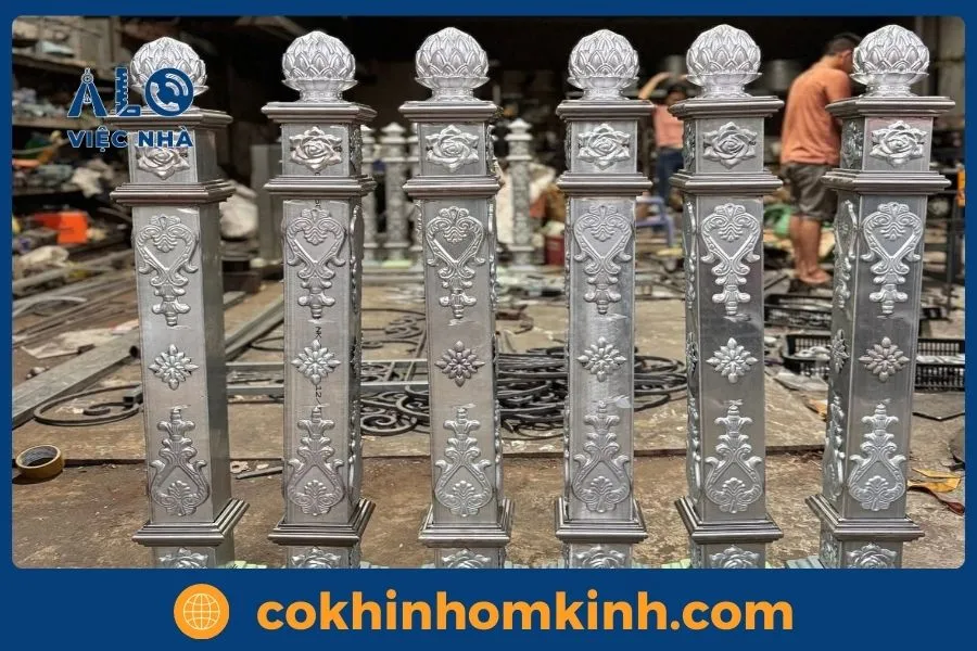 Trụ cầu thang sắt sơn tĩnh điện bền đẹp, chống gỉ sét