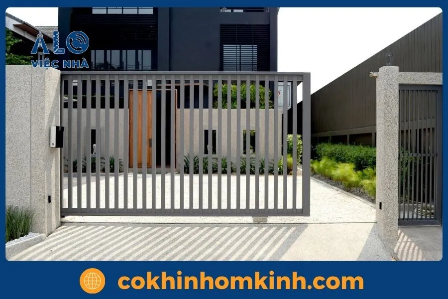 cửa cổng lùa sắt hộp đẹp