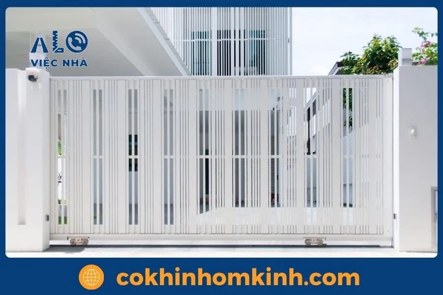 Kinh nghiệm chọn cửa cổng lùa sắt hộp