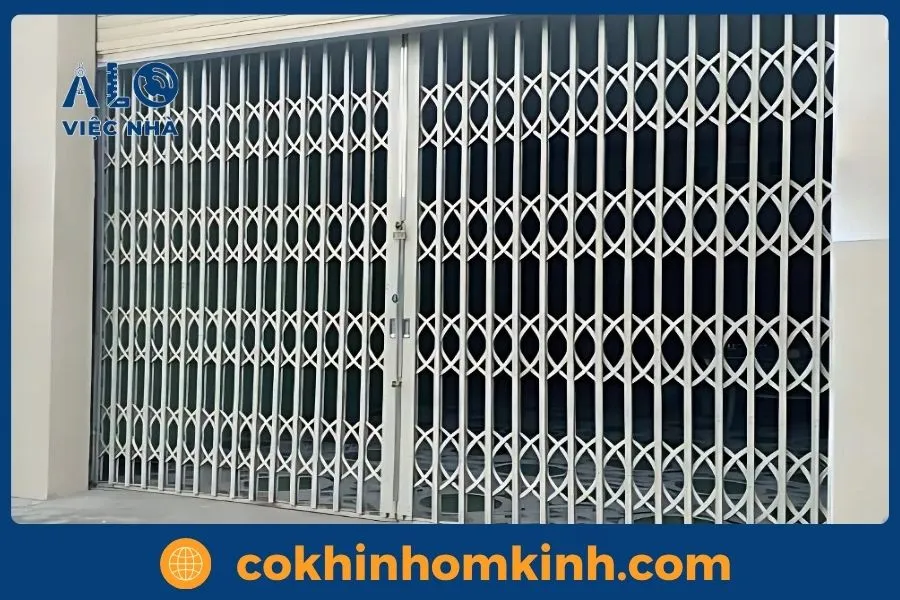 Dịch vụ thi công cửa sắt kéo uy tín tại TP.HCM & Các tỉnh lân cận 2 Cửa sắt kéo là gì?