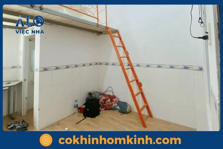 giá cầu thang sắt phòng trọ MẪU 1