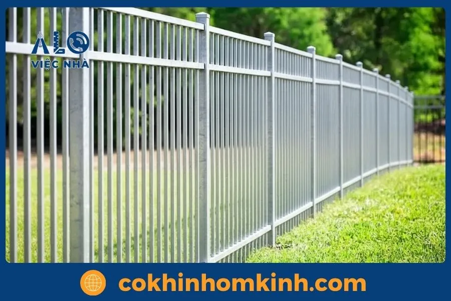 hàng rào sắt hộp mạ kẽm