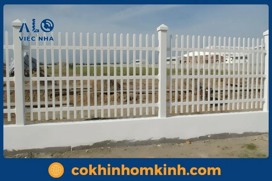 Hàng rào sắt hộp mạ kẽm mẫu 5