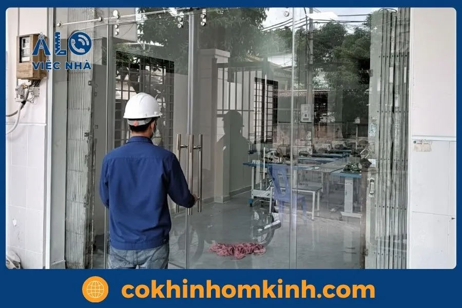 Dịch vụ lắp đặt cửa nhôm kính tại Tphcm GIÁ TỐT 6 Những loại cửa nhôm kính phổ biến trên thị trường hiện nay